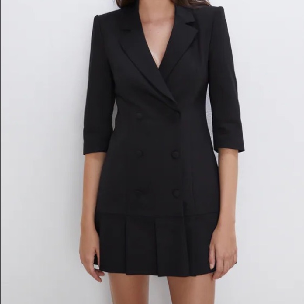 Elegant Black Double-Breasted Dress